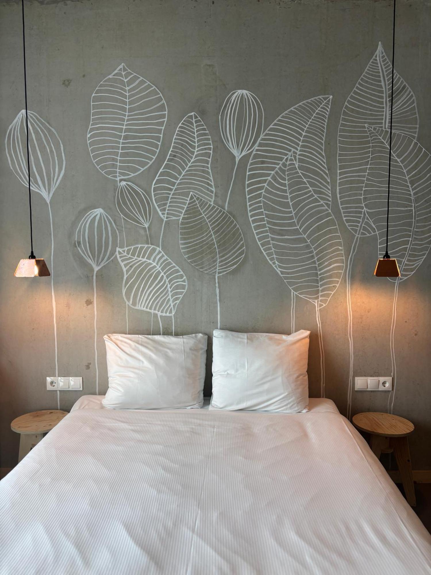 Moloko, Modern Designed Sleep & Shower Hotel In City Center, Digital Key By Sms Enschede Bagian luar foto